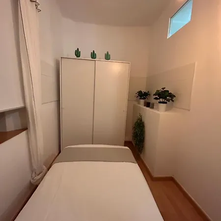 Hgc Apartment